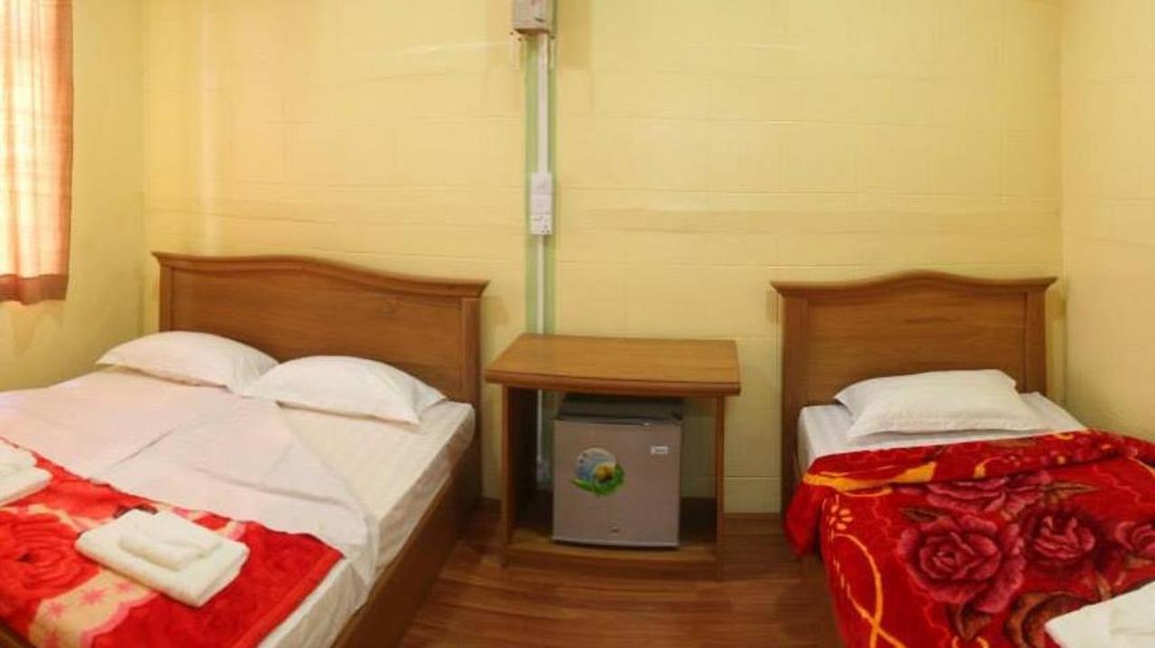 Yee Shin Guest House Hsipaw Ngoại thất bức ảnh